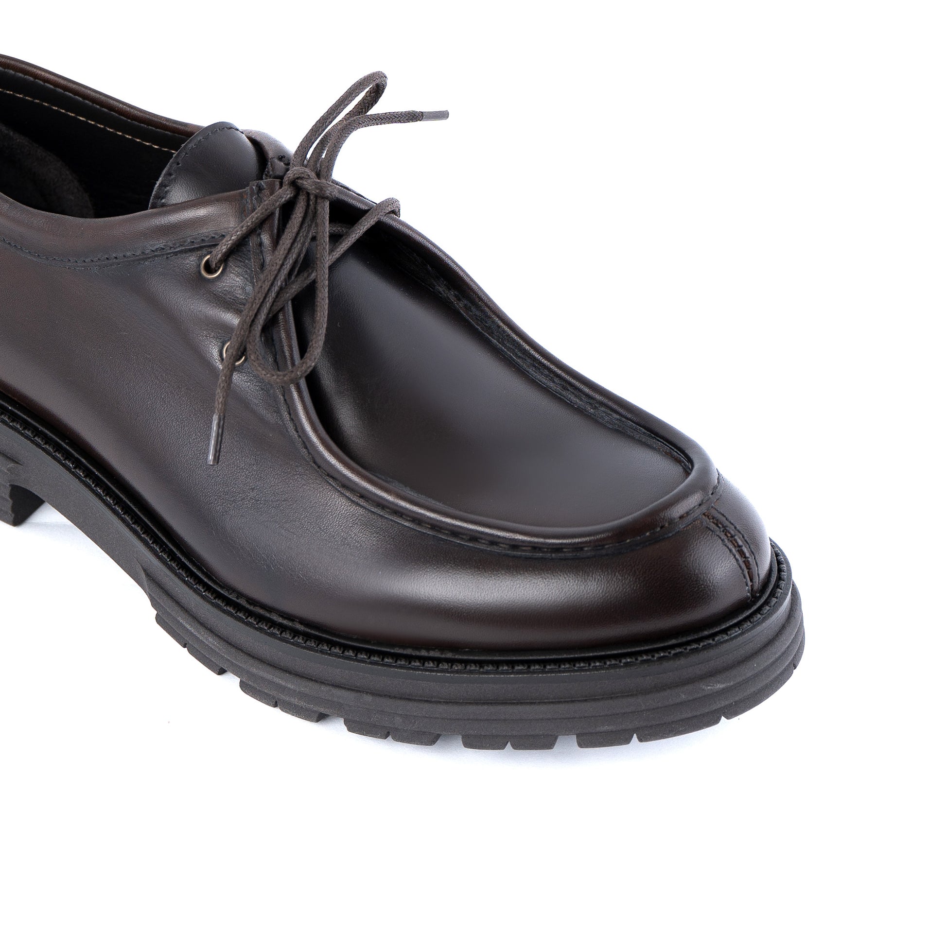 Вектор инженерски обувки с връзки от естествена кожа